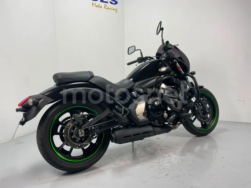 Kawasaki Vulcan S - Vista 7