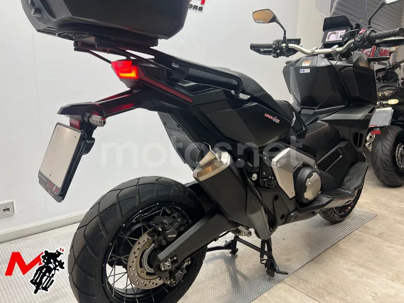 Honda X-ADV - Vista 4
