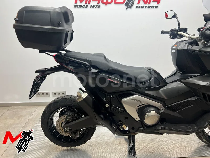 Honda X-ADV - Vista 5