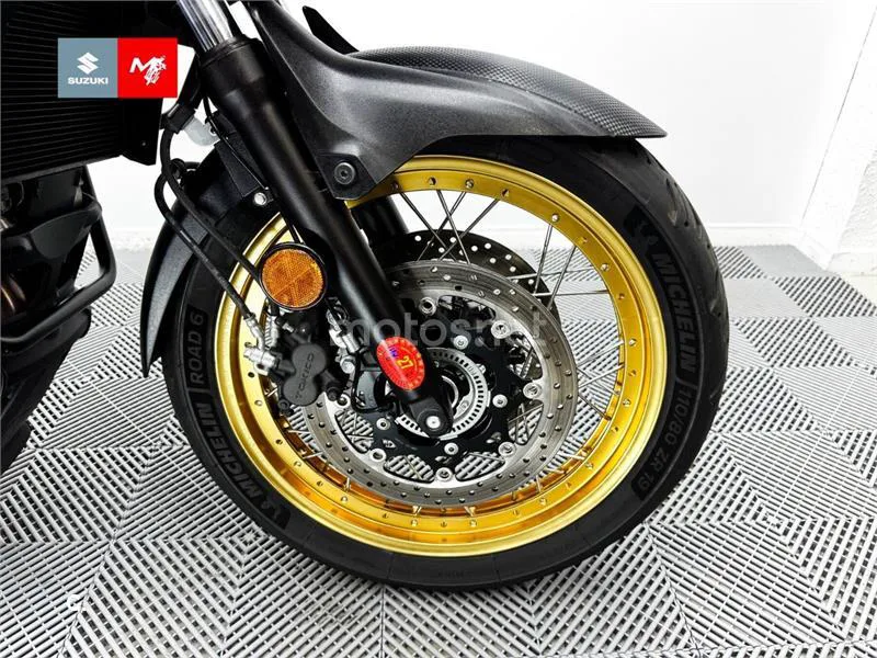 Suzuki V-Strom 650XT - Vista 12