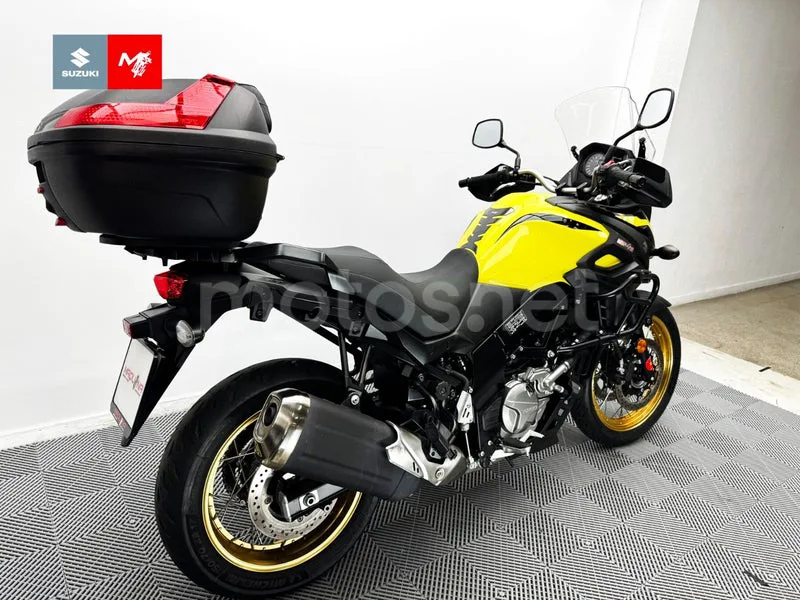 Suzuki V-Strom 650XT - Vista 5