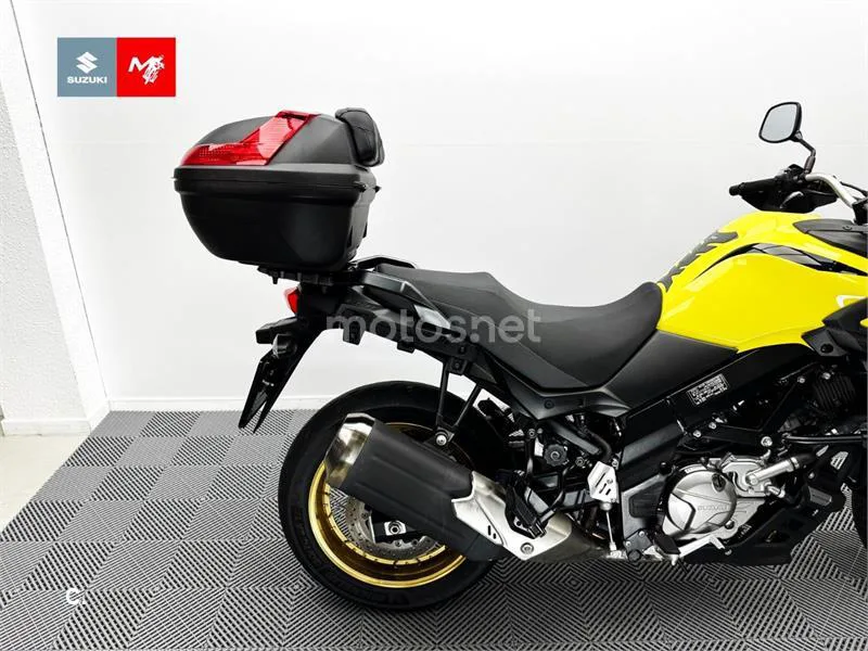Suzuki V-Strom 650XT - Vista 7