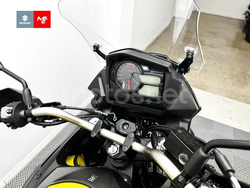 Suzuki V-Strom 650XT - Vista 8