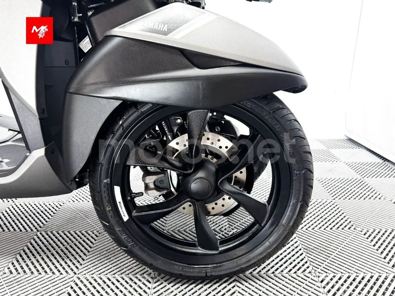 Yamaha Tricity 125 - Vista 12