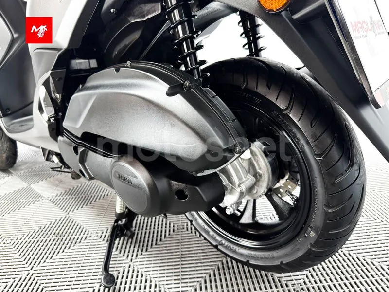 Yamaha Tricity 125 - Vista 22