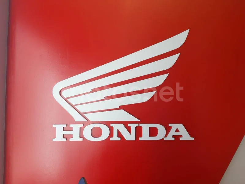 Honda CBR650R - Vista 18