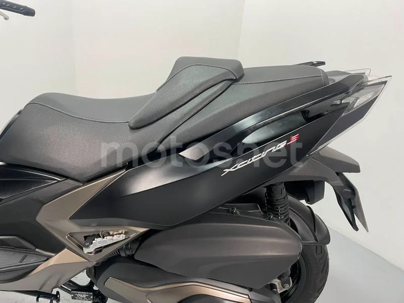 Kymco Xciting S 400 - Vista 20