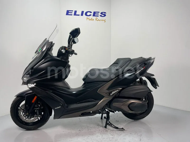 Kymco Xciting S 400 - Vista 3