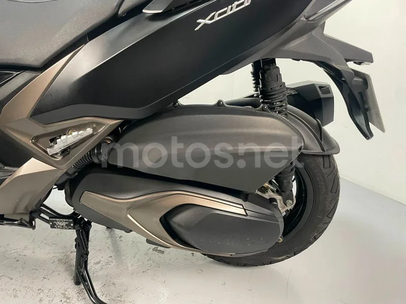 Kymco Xciting S 400 - Vista 21