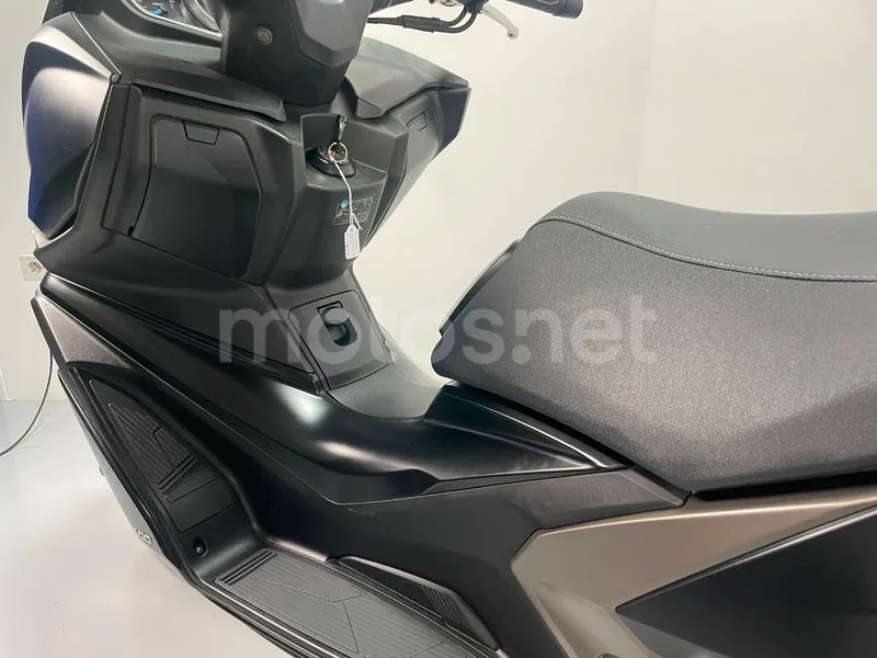 Kymco Xciting S 400 - Vista 22