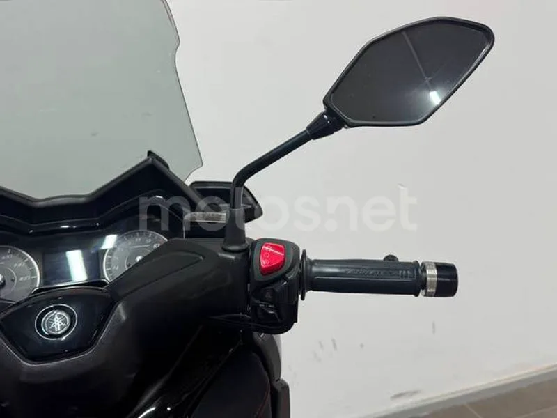 Yamaha XMAX 125 - Vista 15