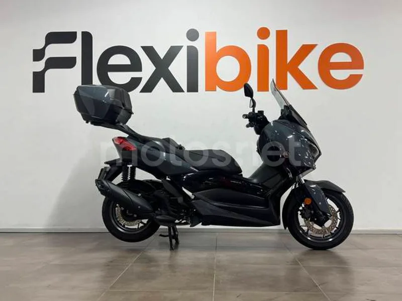Yamaha XMAX 125 - Vista 3