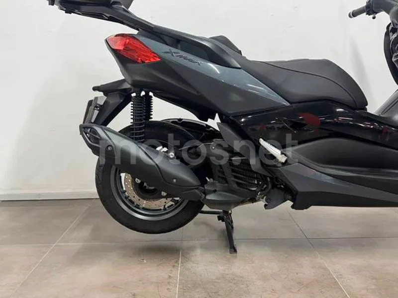 Yamaha XMAX 125 - Vista 7