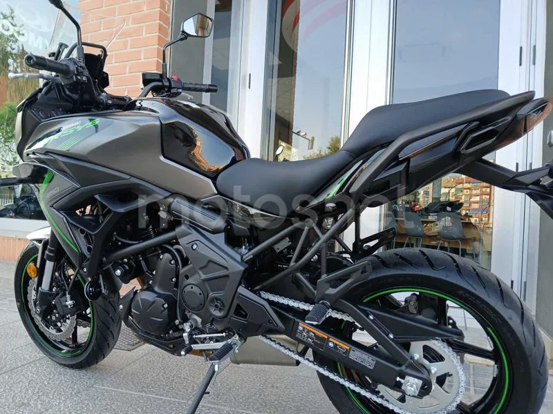 Kawasaki Versys 650 - Vista 9