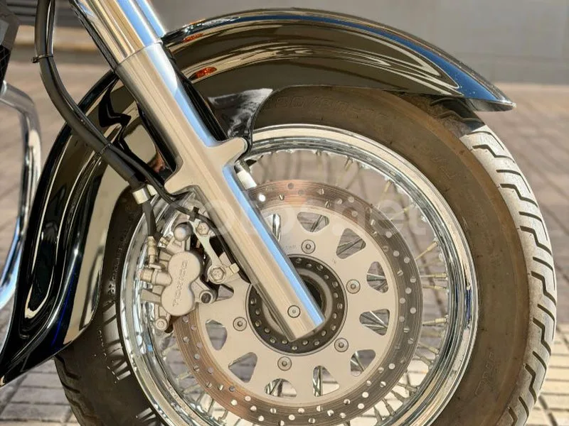 Suzuki Intruder C800 - Vista 29