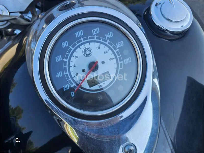 Yamaha XVS1100 Drag Star - Vista 7