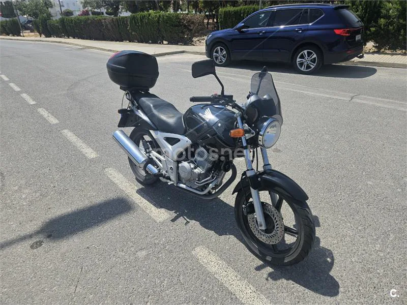 Honda CBF250 1100 € 2006 Alicante - 1