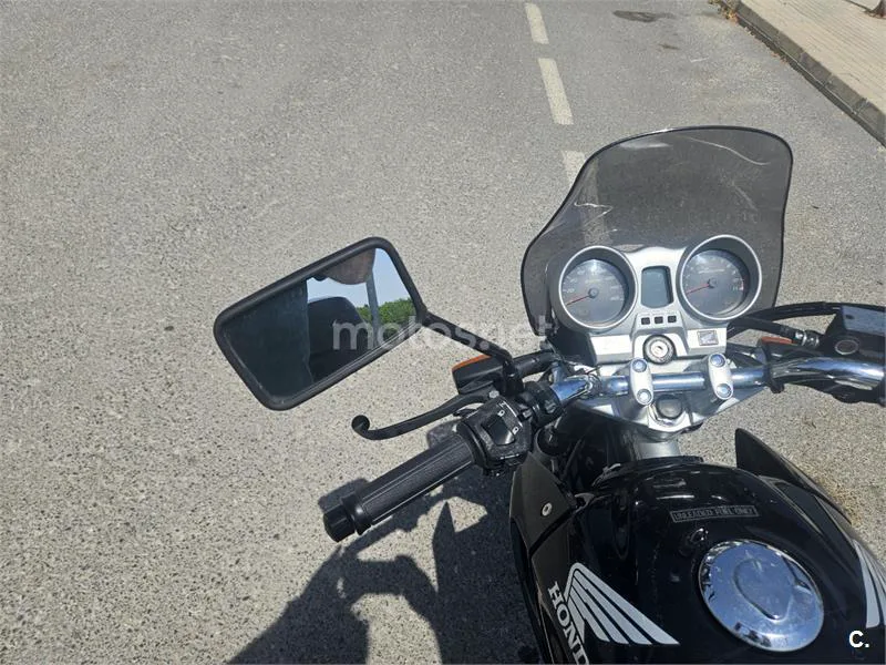 Honda CBF250 - Vista 10
