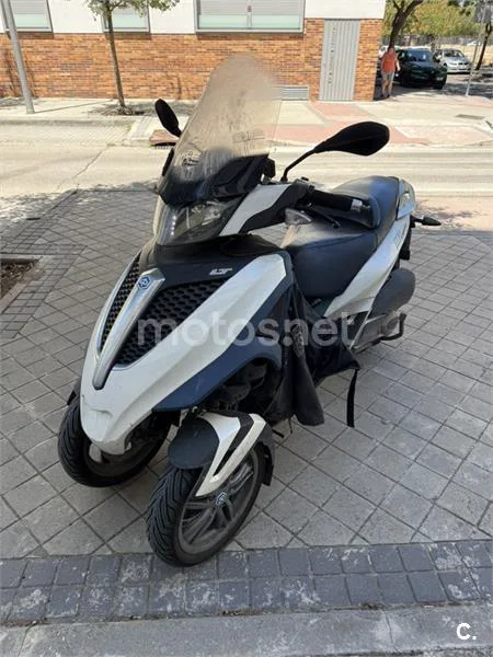 Piaggio MP3 Yourban 300 LT Sport 3100 € 2014 Madrid - 1