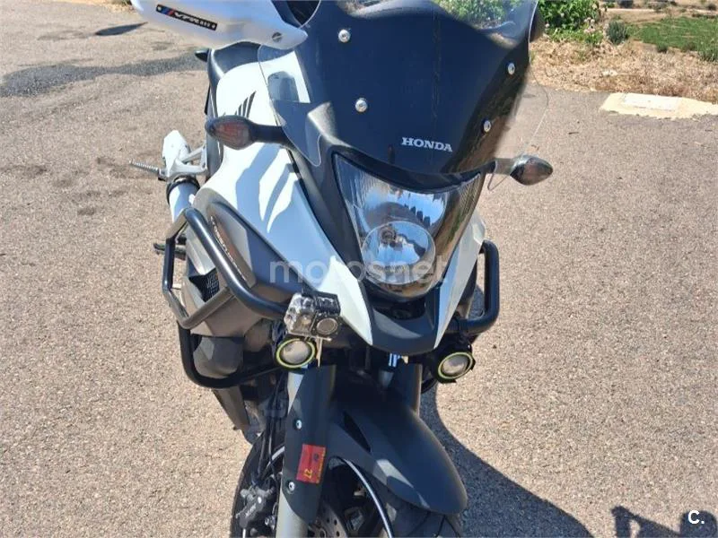 Honda VFR800F - Vista 3