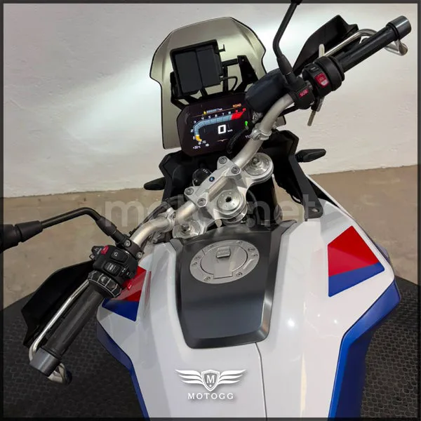 BMW F 900 GS - Vista 9