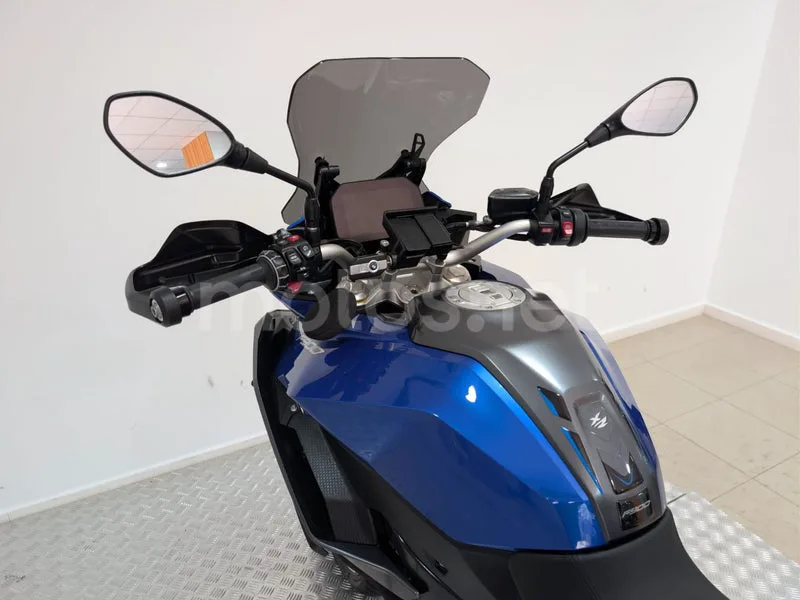 BMW F 900 XR - Vista 12
