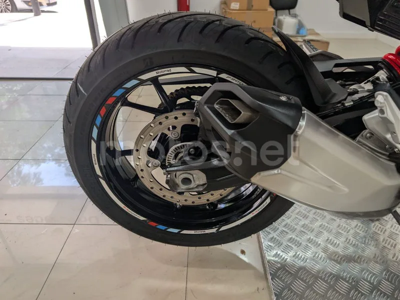 BMW F 900 XR - Vista 24