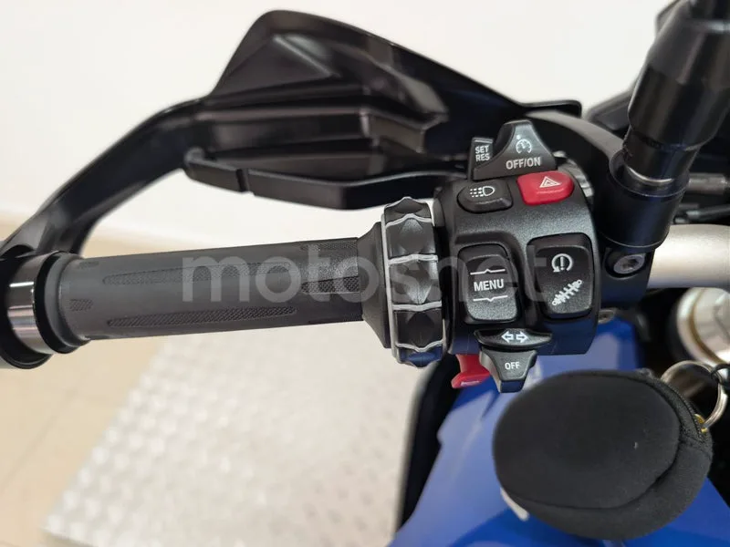 BMW F 900 XR - Vista 10