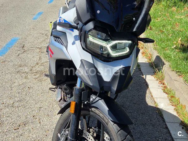 BMW F 750 GS - Vista 3