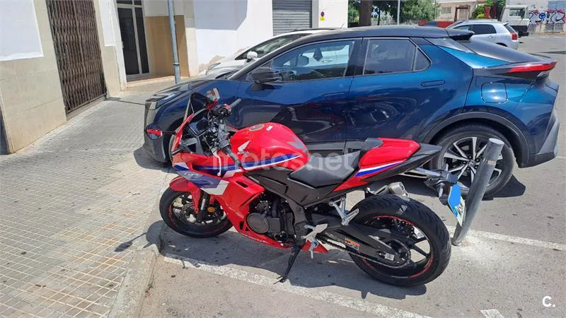 Honda CBR500R - Vista 8