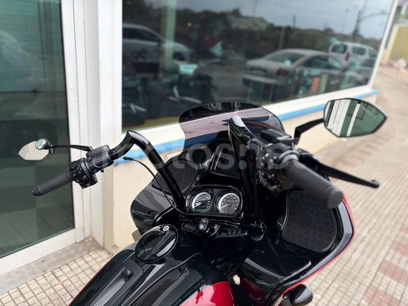 Harley-Davidson Road Glide - Vista 10