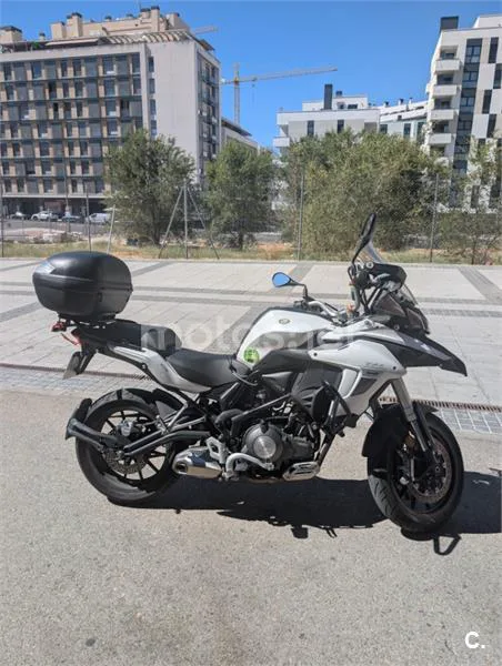 Benelli TRK 502 - Vista 12