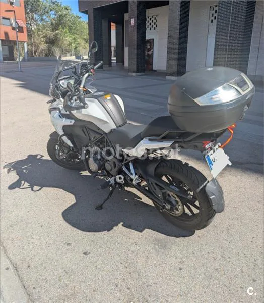 Benelli TRK 502 - Vista 13