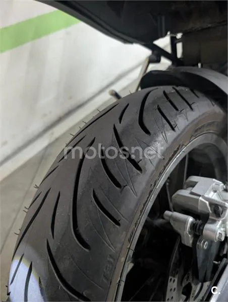 Benelli TRK 502 - Vista 14