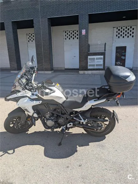 Benelli TRK 502 - Vista 5