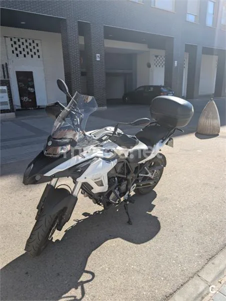 Benelli TRK 502 - Vista 7