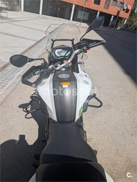 Benelli TRK 502 - Vista 10
