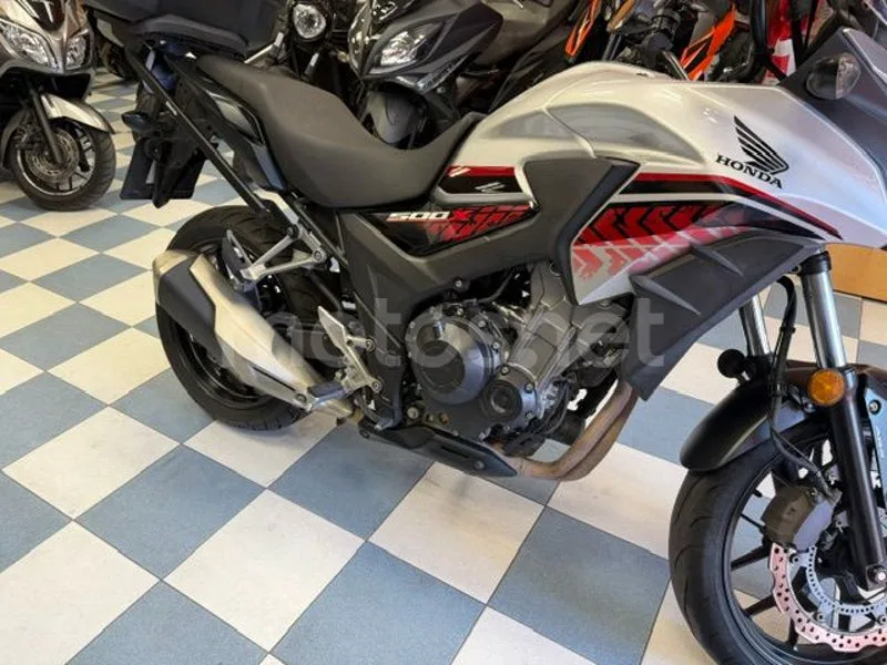 Honda CB500X - Vista 16