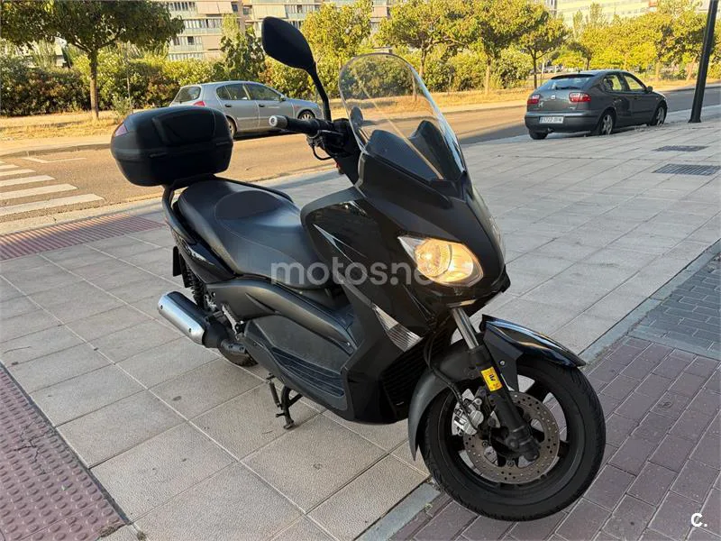 Yamaha XMAX 250 - Vista 5