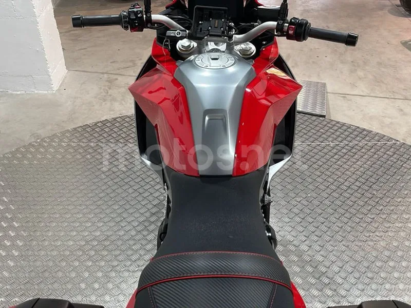 BMW F 900 XR - Vista 7