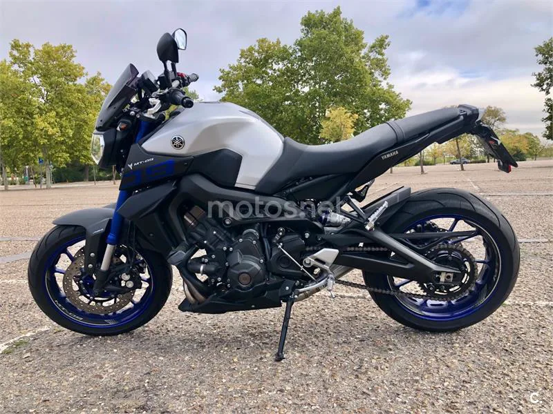 Yamaha MT-09 6300 € 2016 Valladolid - 1