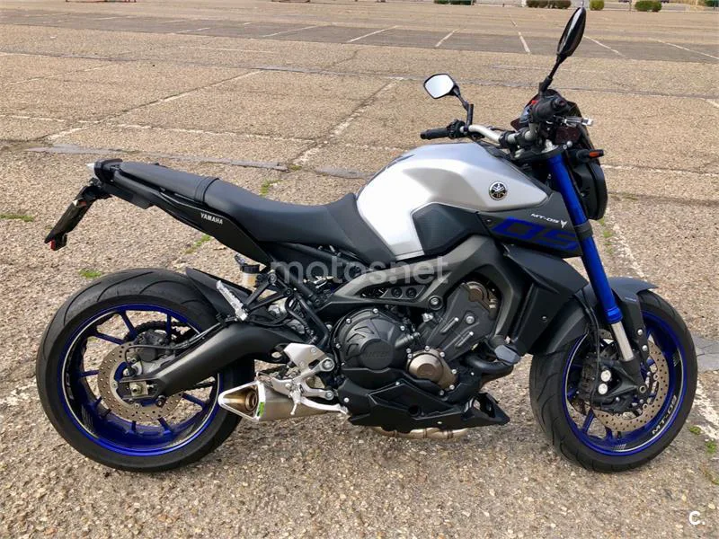 Yamaha MT-09 - Vista 3