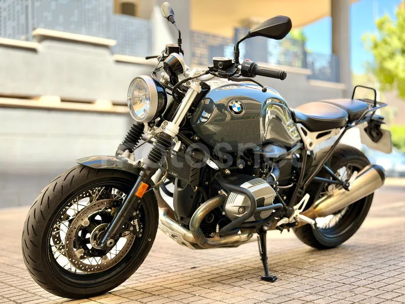 BMW R nineT - Vista 35