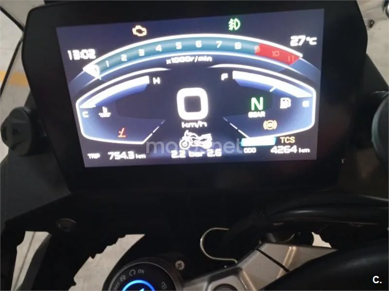 Voge 900DSX - Vista 6