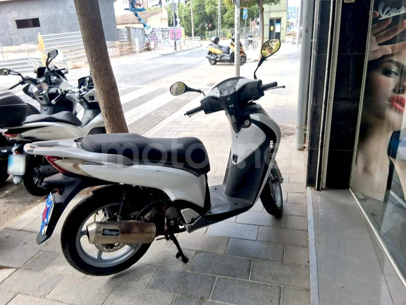 Honda SH125i 1680 € 2012 Barcelona - 2