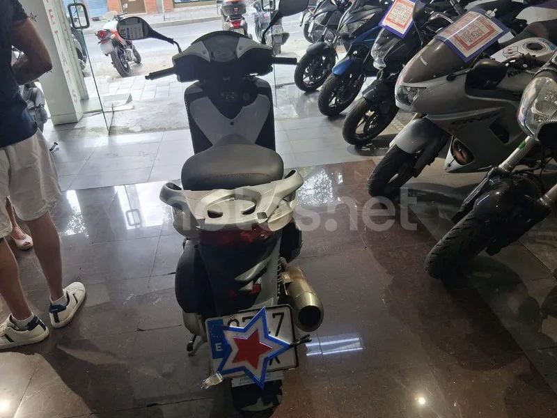 Honda SH125i - Vista 5