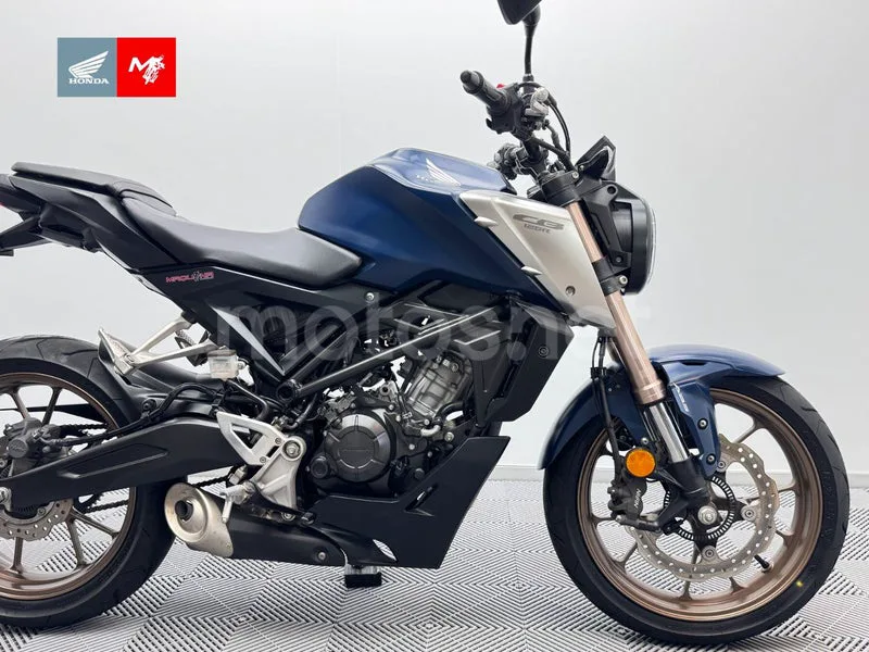 Honda CB125R - Vista 3