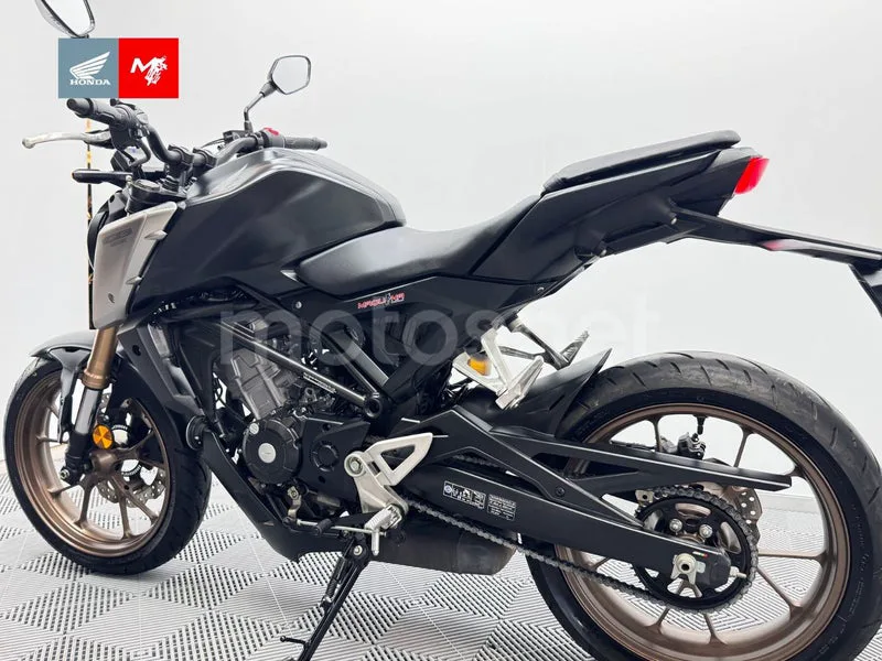 Honda CB125R - Vista 7