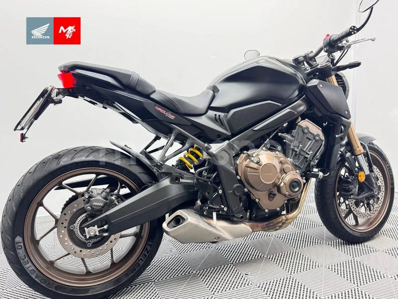 Honda CB650R - Vista 5
