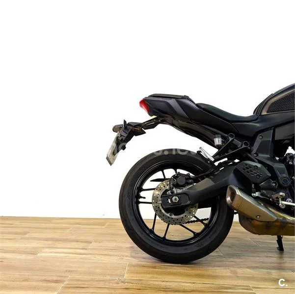 Yamaha MT-07 - Vista 3